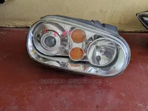 Vw Golf Mk4 Xenon Headlights Available