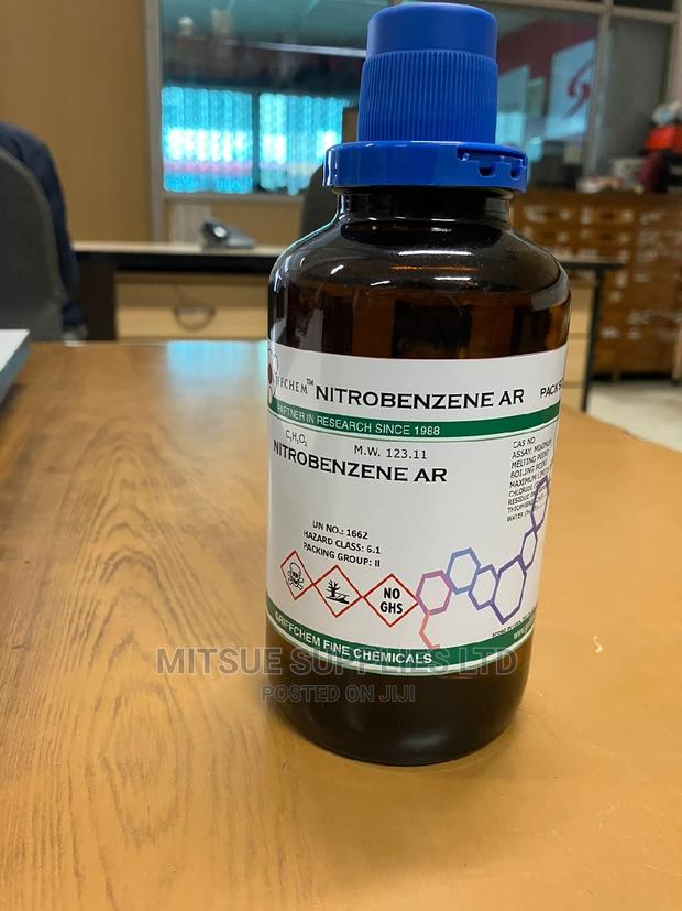 Nitrobenzene AR 500ml Griffchem - thumbnail 4