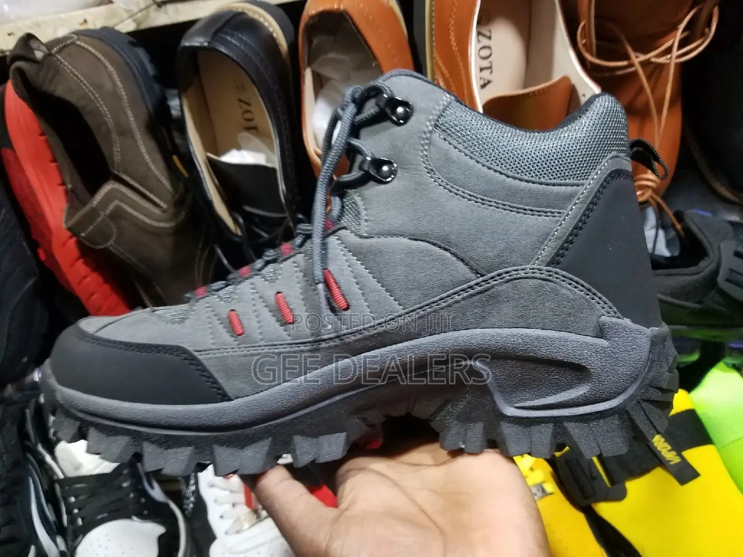Skyview Outdoor Hiking Boots