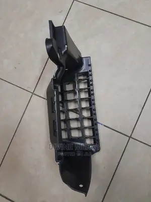 Side Stepper for Isuzu:4:3