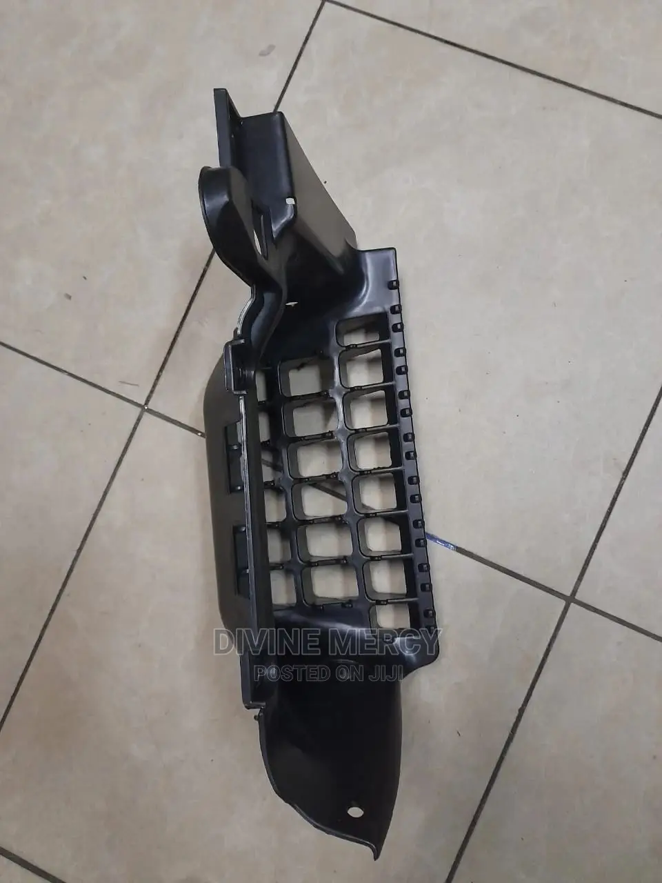 Side Stepper for Isuzu:4:3