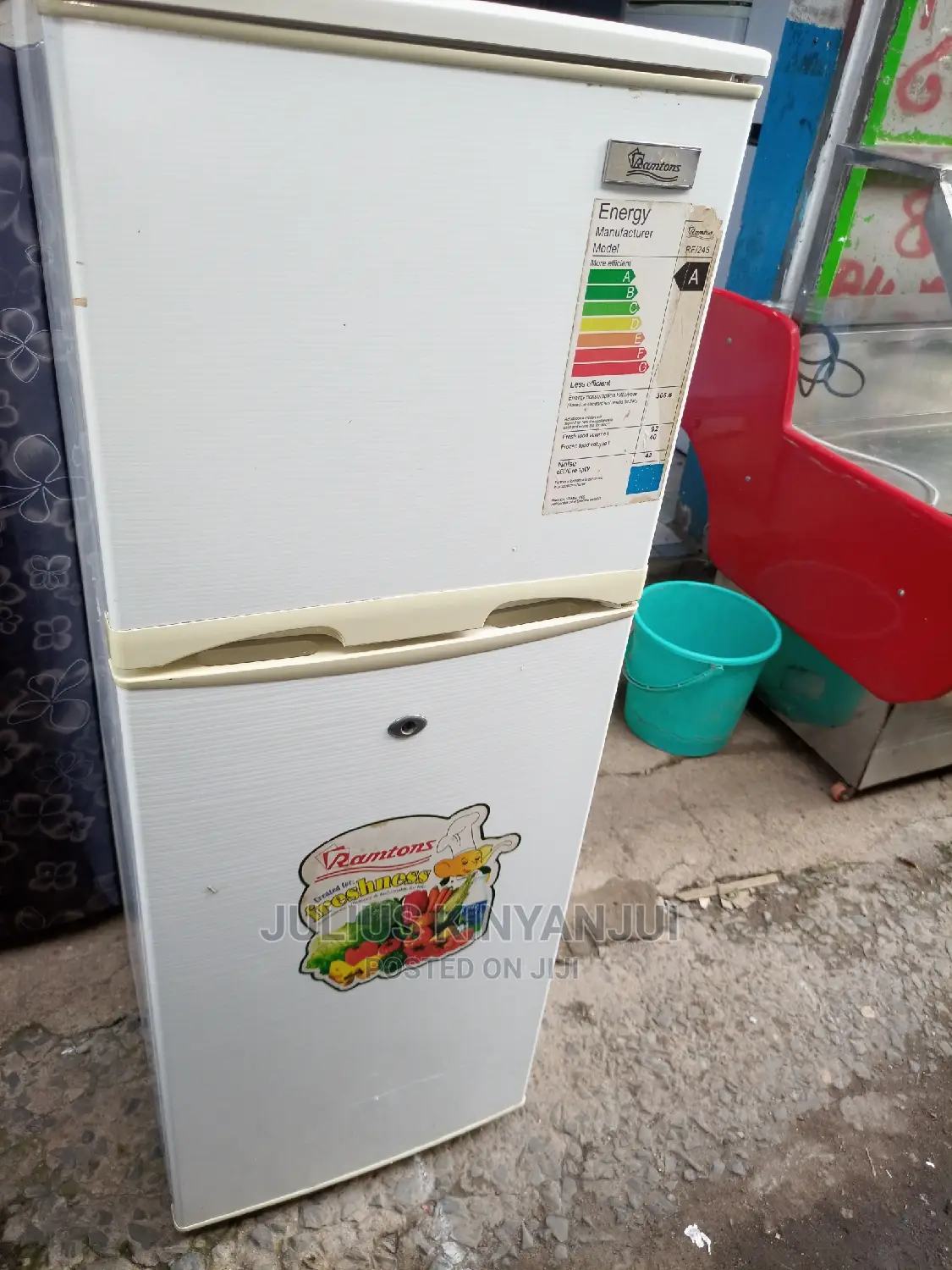 Mini Fridge 130l