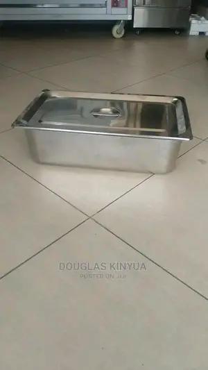 Full Food Basin With Lid.