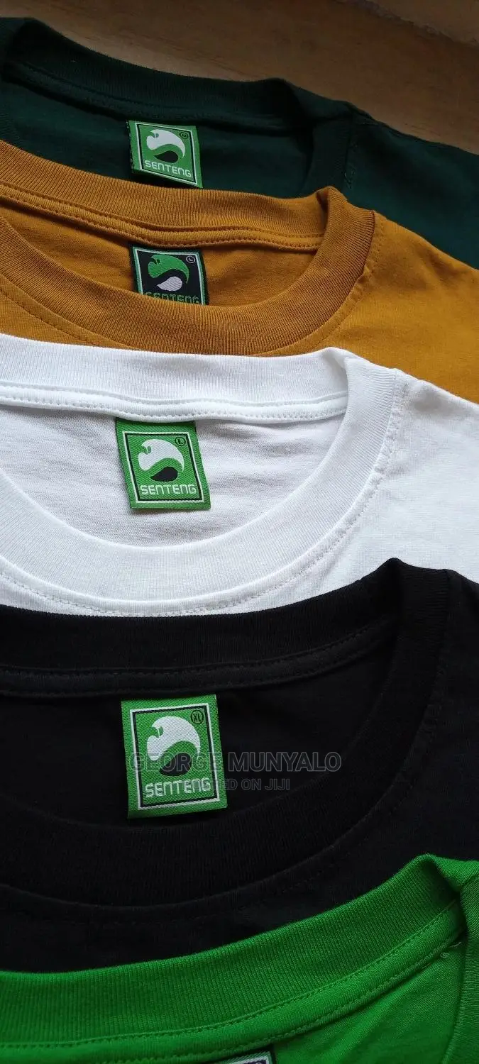 Round-Neck Plain T-Shirts