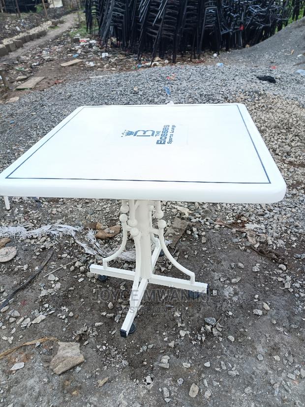 Restaurant Table White in Colour With Powder Coating