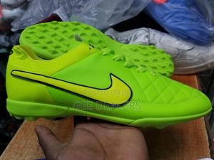 Football/Soccer Trainers Boots - thumbnail 2