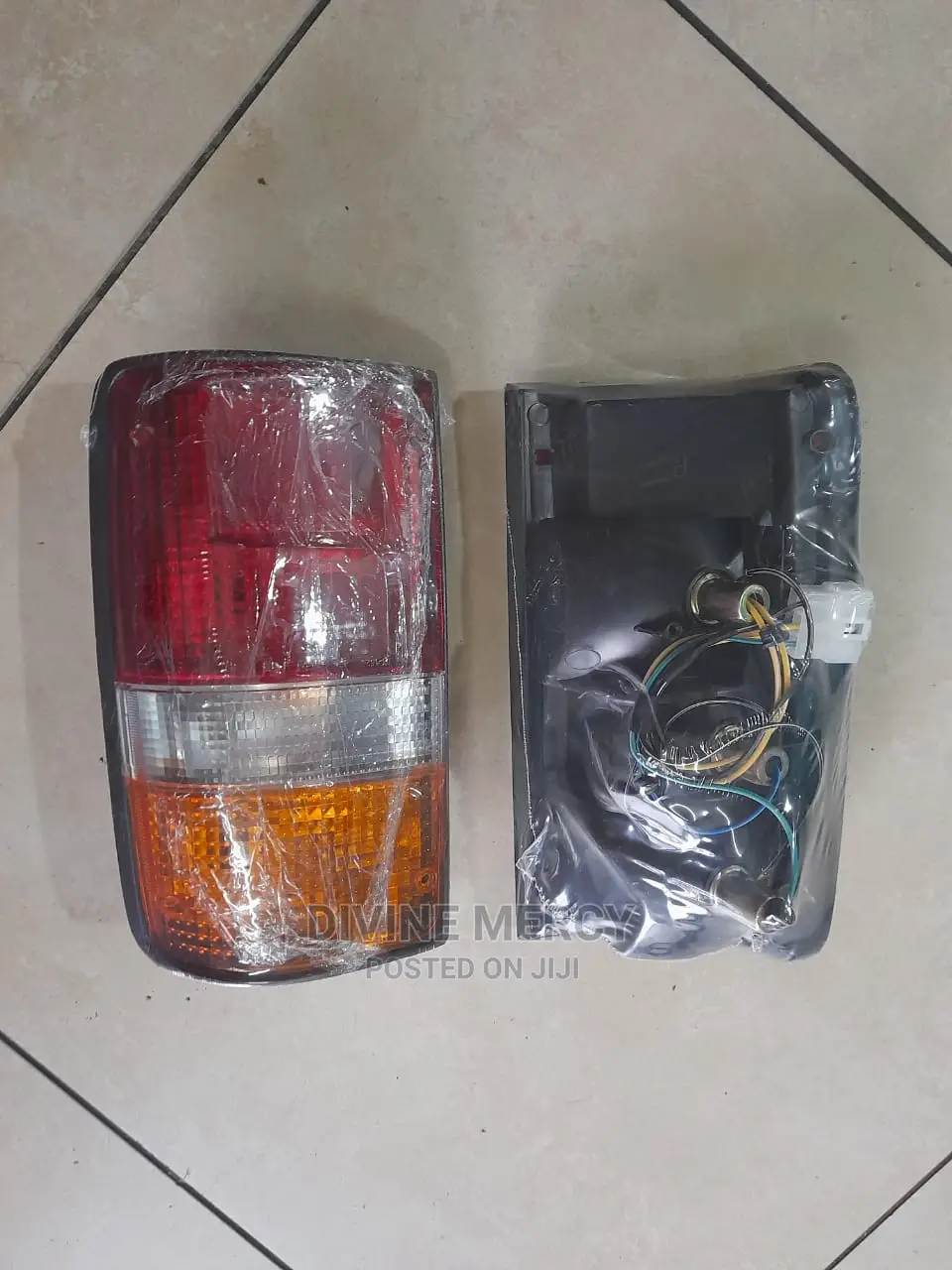 Tail Lights/Tail Lamp Hilux 85