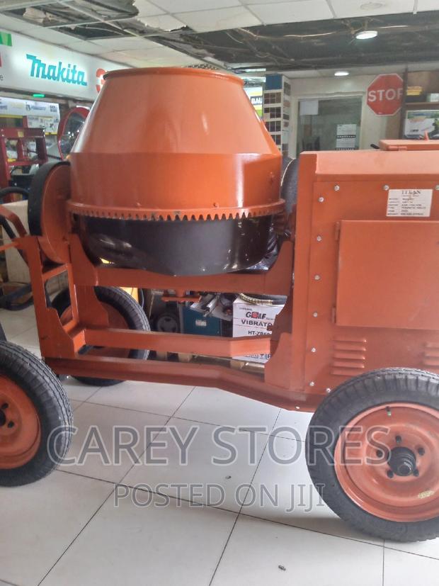 Titan Concrete Mixer 500l