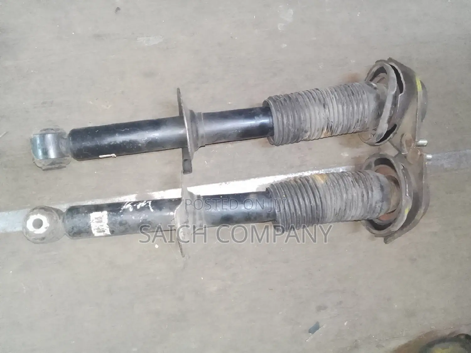 Subaru Forester SJG Rear Shocks