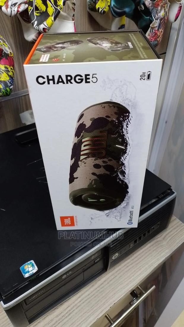 CHARGE 5 (Comouflage) - main view