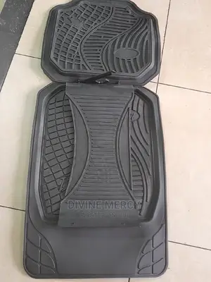 Universal Floor Mat for 5 Seaters