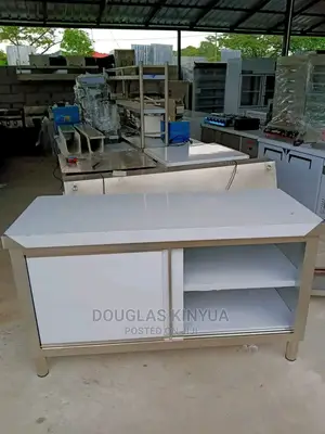 Working Top Cabinet: