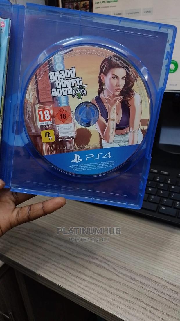 GTA FIVE (Slightly Used)