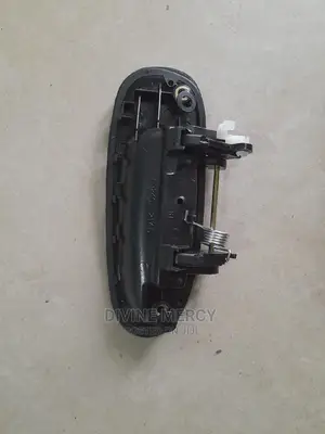 Outer Handle 110