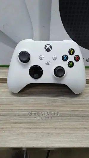 Microsoft Xbox Series S /X Controller (Used)