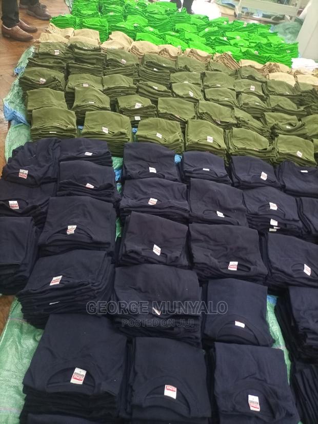 Large Quantities Plain T-shirts - thumbnail 2