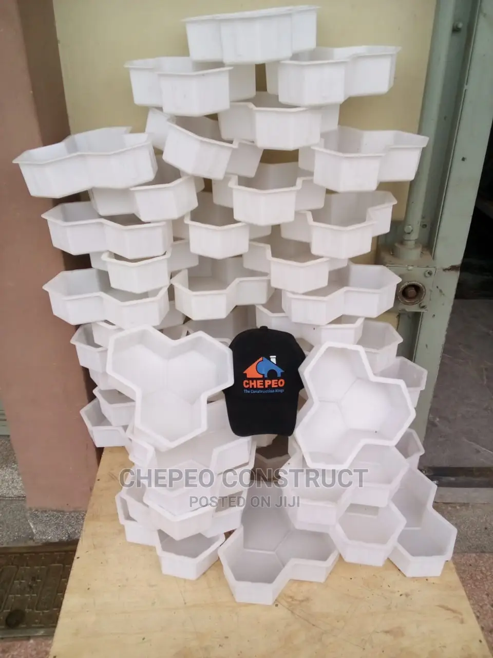 Cabro Molds