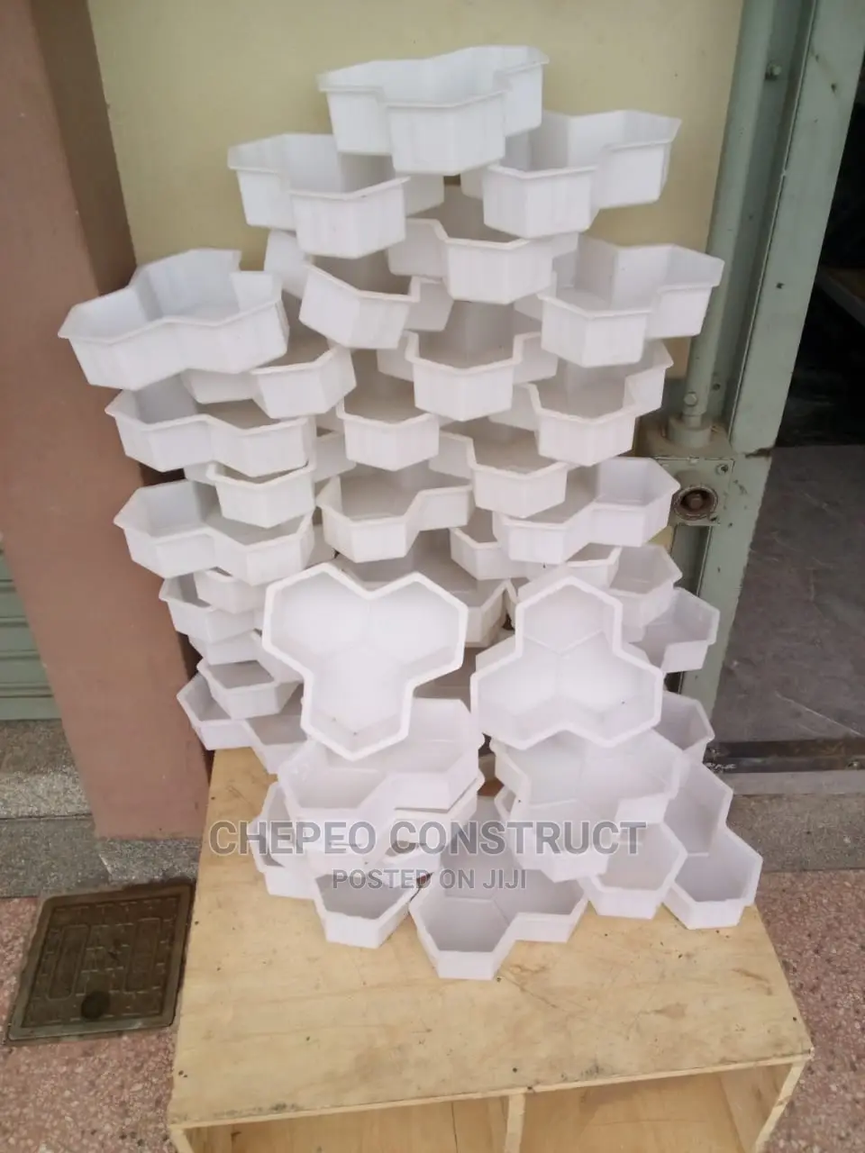 Cabro Molds