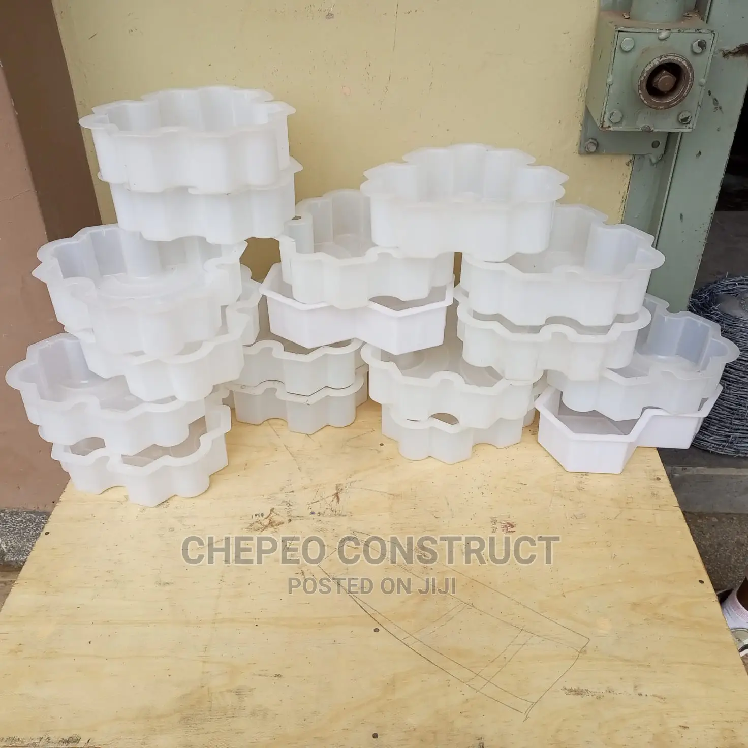 Cabro Molds