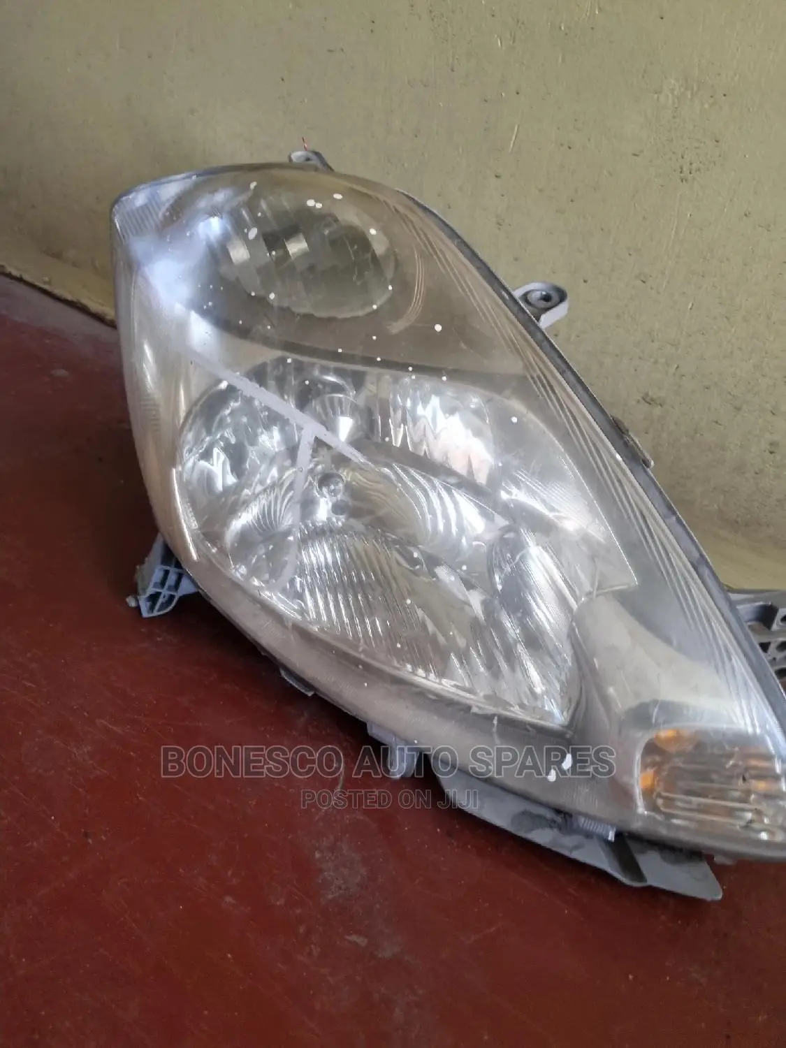 Passo 2005 -2008 Nonxenon Headlights Assembly