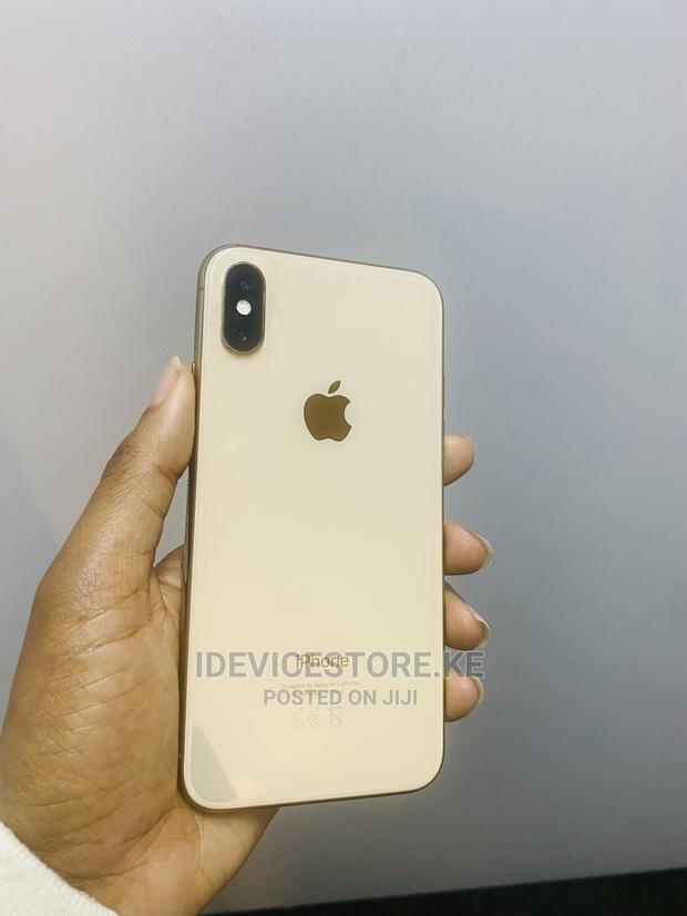 Apple iPhone XS 256 GB Gold - main view