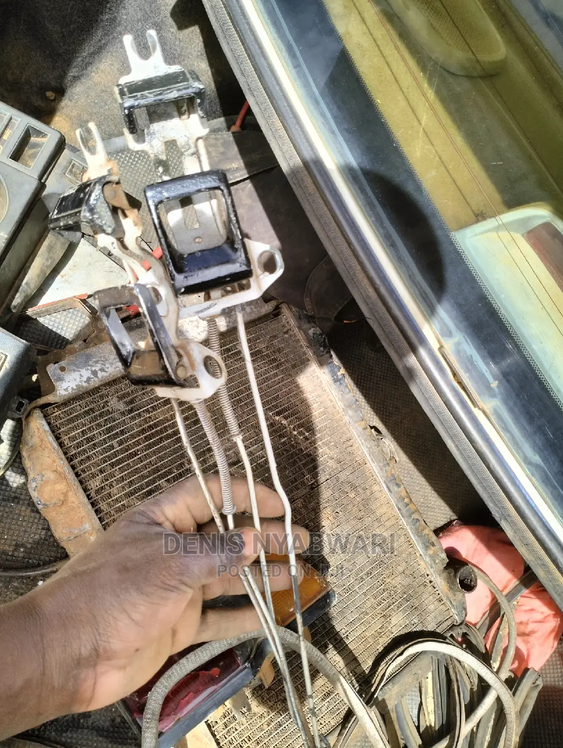 Daihatsu Rocky Spares