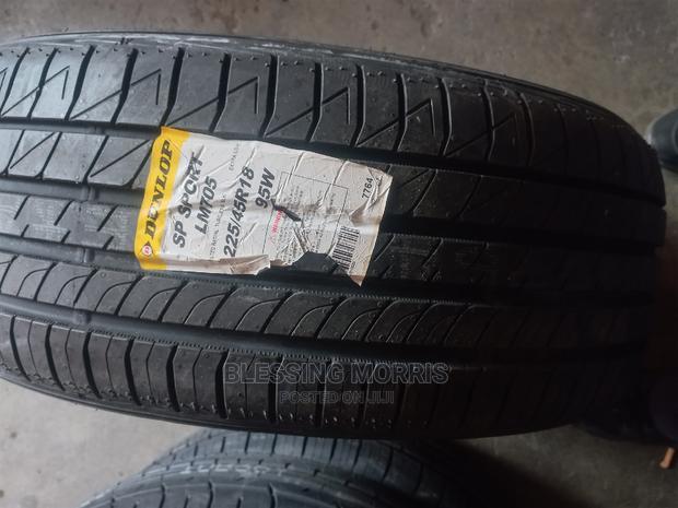 Tyre Size 225/45r18 Dunlop - main view