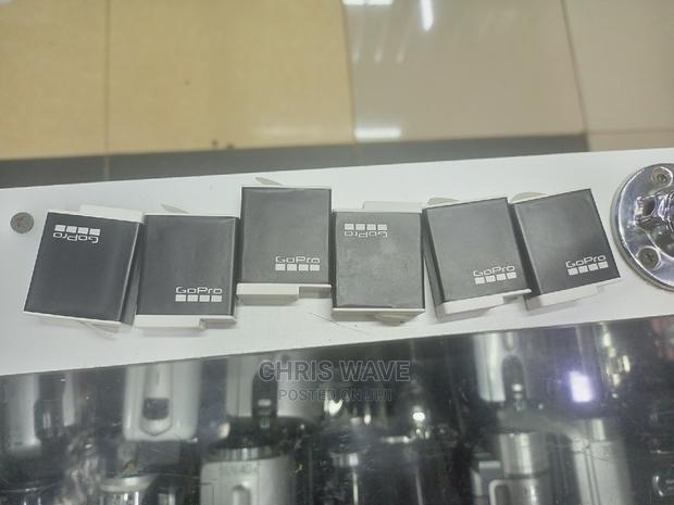 Go Pro Battery - thumbnail 2