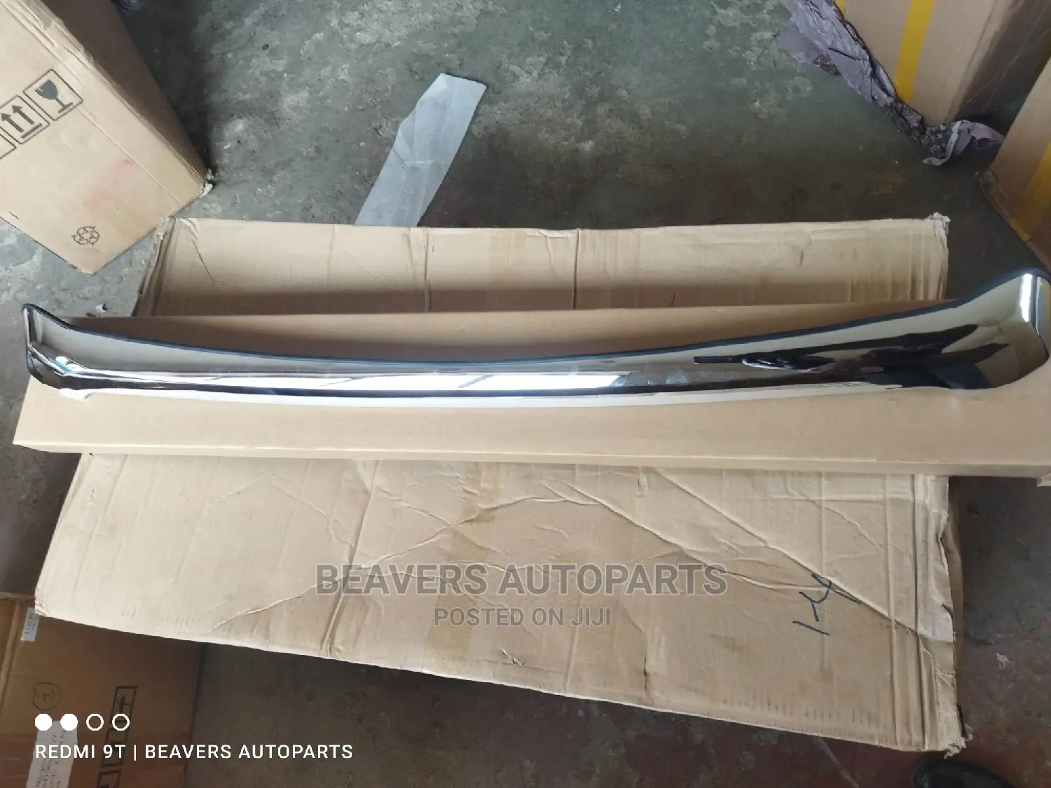 Prado 150 Bonnet Chrome