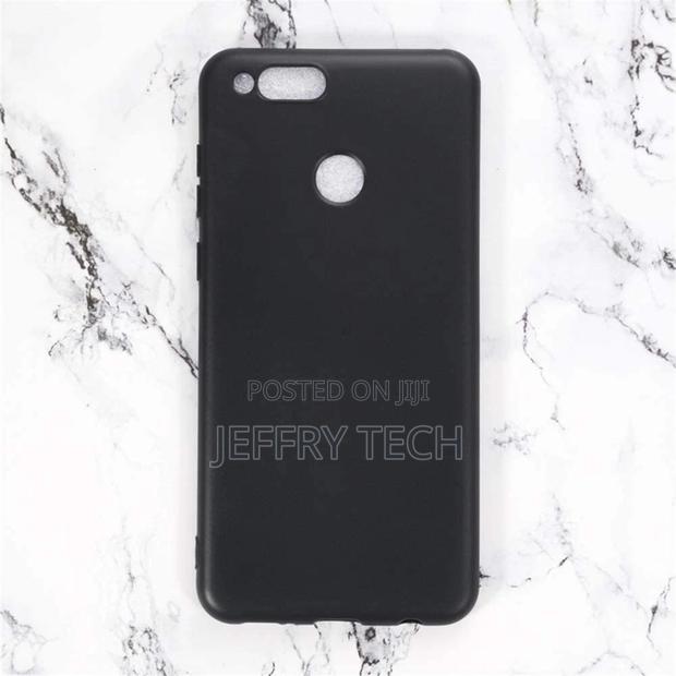 Huawei Honor 7X Case, Scratch Resistant Soft TPU Back Cover