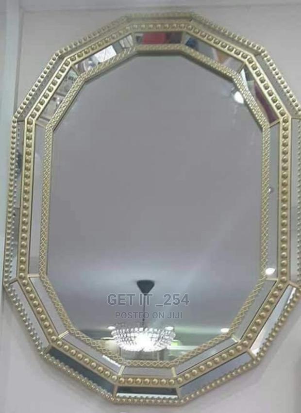 Quality Decor Mirror