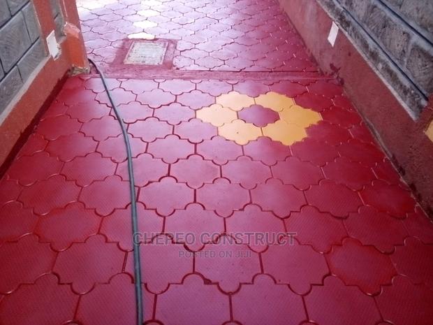 Coloured Cabro Paver - thumbnail 2