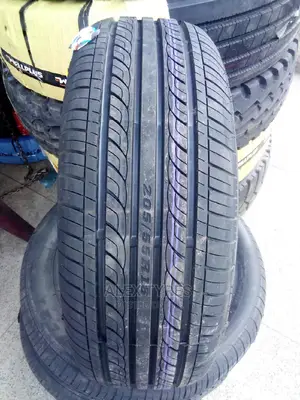 205/55r16 Bearway Tires Made in China