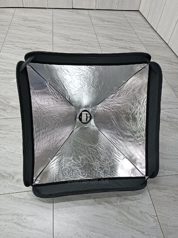 Godox 80 by 80cm Softbox With S Type Bracket