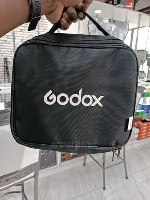 Godox 80 by 80cm Softbox With S Type Bracket