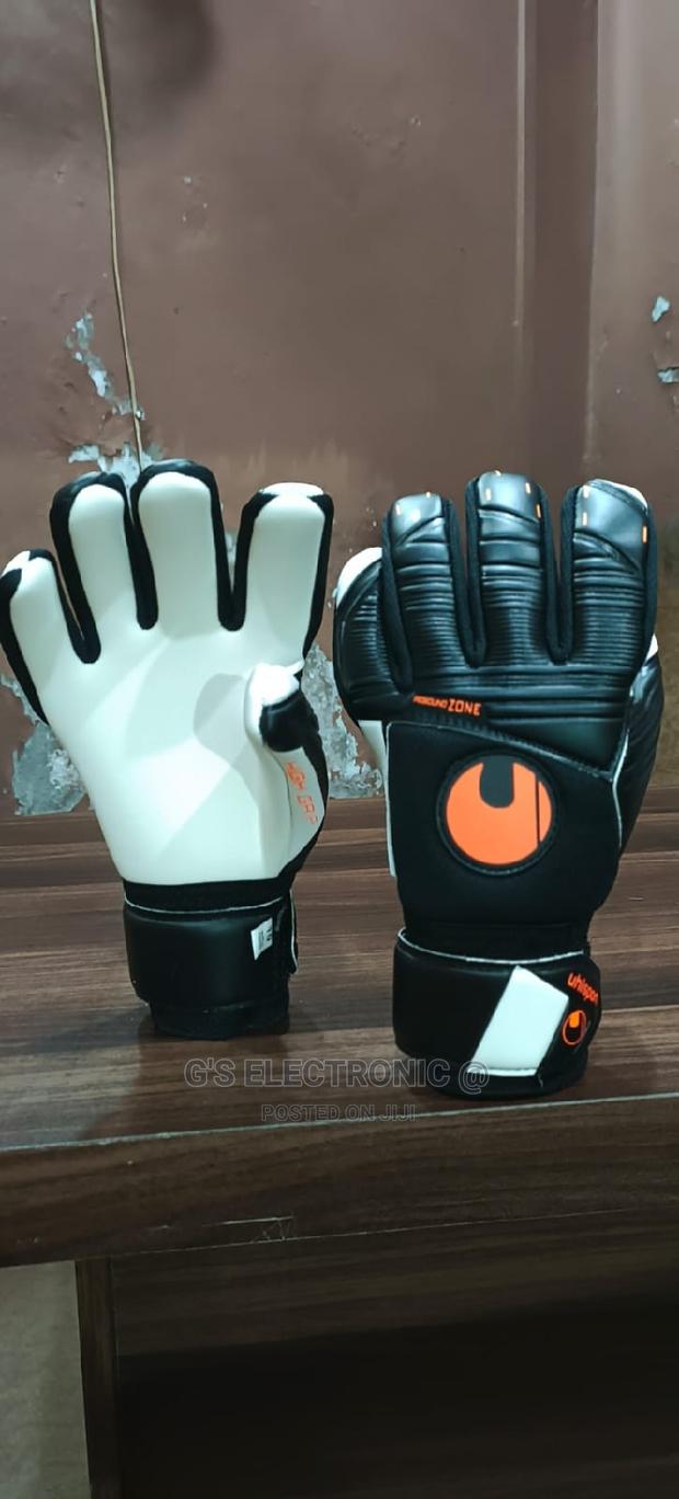 Best Uhlsport Goalkeepers Gloves