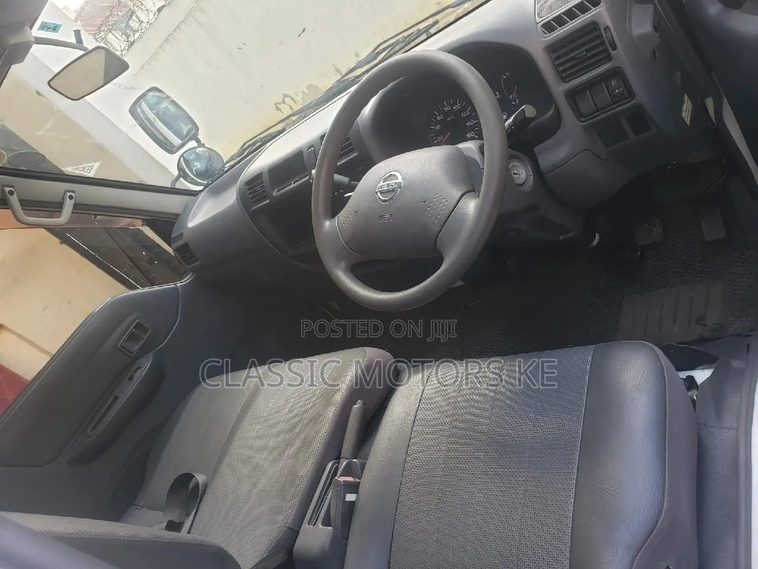 Nissan Vanette