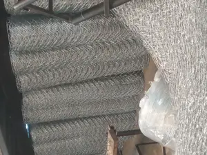 Triple Twisted Chainlink