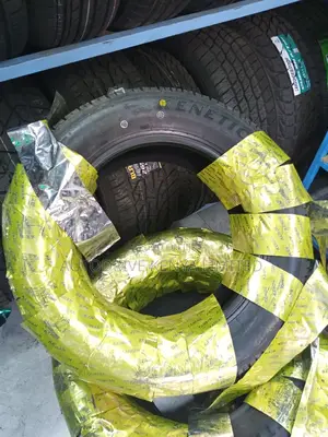 225/60r16 Kenda Tyre