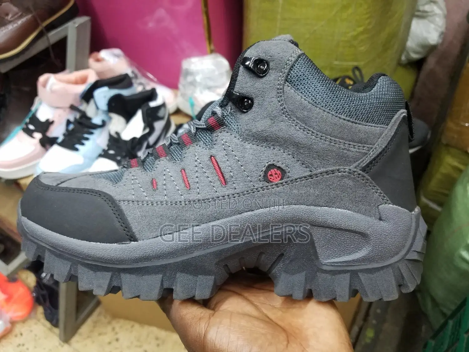 Outdoor Hiking Boots>Skyview Hiking Boots, All Weather