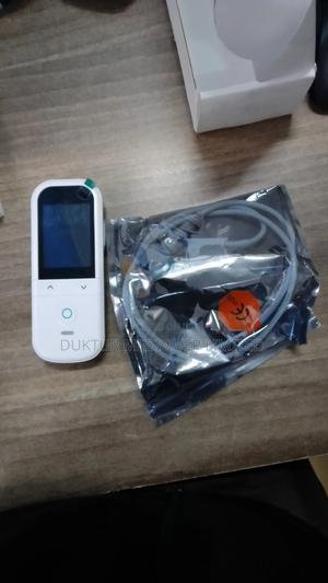 Rechargeable Handheld Pulse Oximeter - thumbnail 2