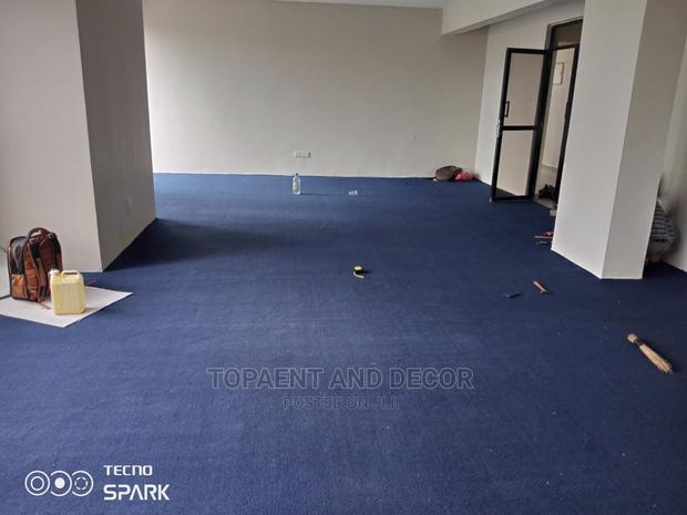 Wall to Wall Carpet