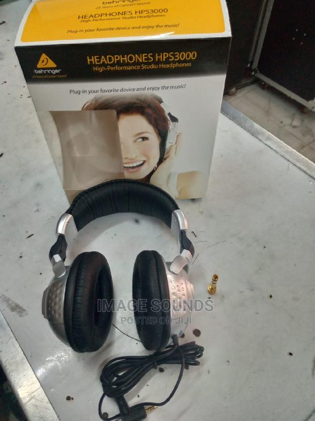 Headphones High-Performance Behringer - main view
