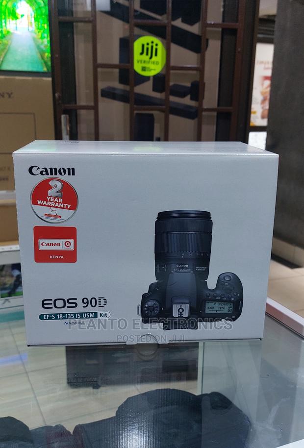 Canon Eos 90d DSLR Camera With 18-135mm Lens