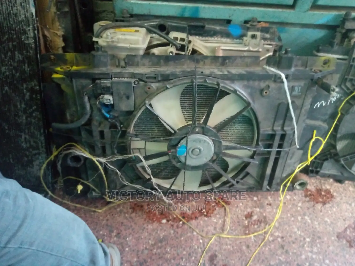 Auris Radiator 2008-2010 Complete ,