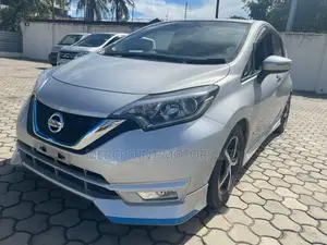 Nissan Note 2019 Silver