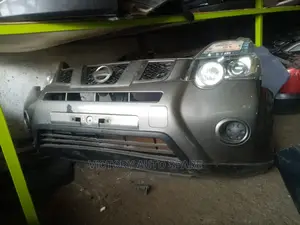 Nissan Xtrail Nt31 Nosecut Xenon