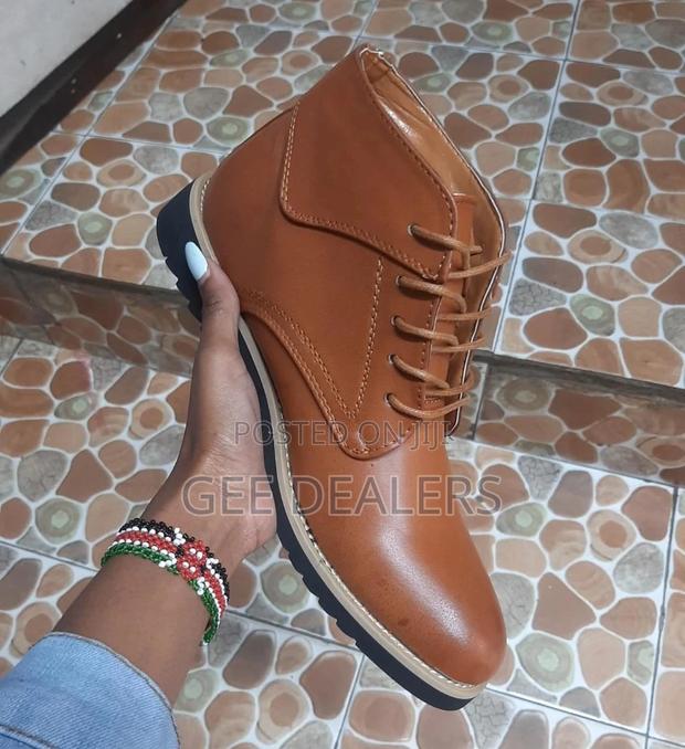 Men Official Chelsea Boots - thumbnail 3