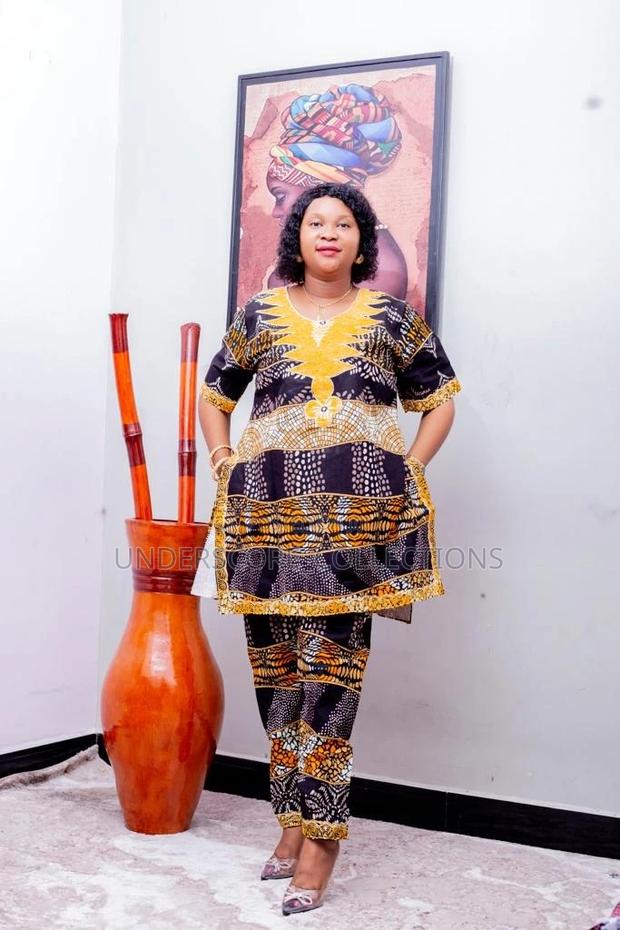 Executive Ladies Ready Made Traditional Trouser Suit - thumbnail 3