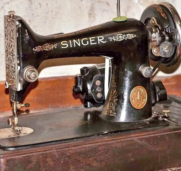 Singer Sewing Machine